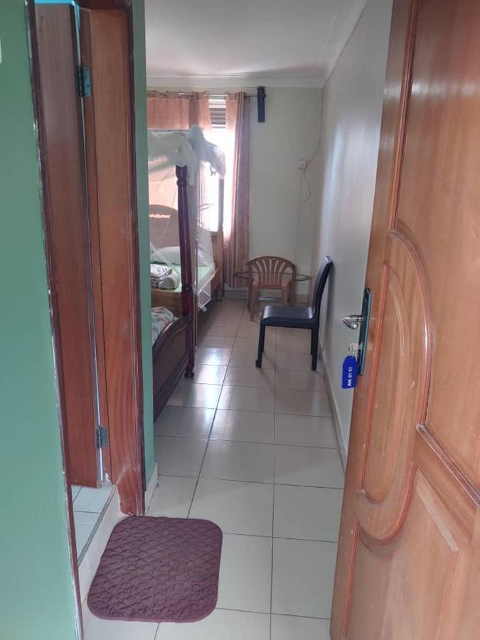 NEW AFRICAN VILLAGE Entebbe Exterior photo